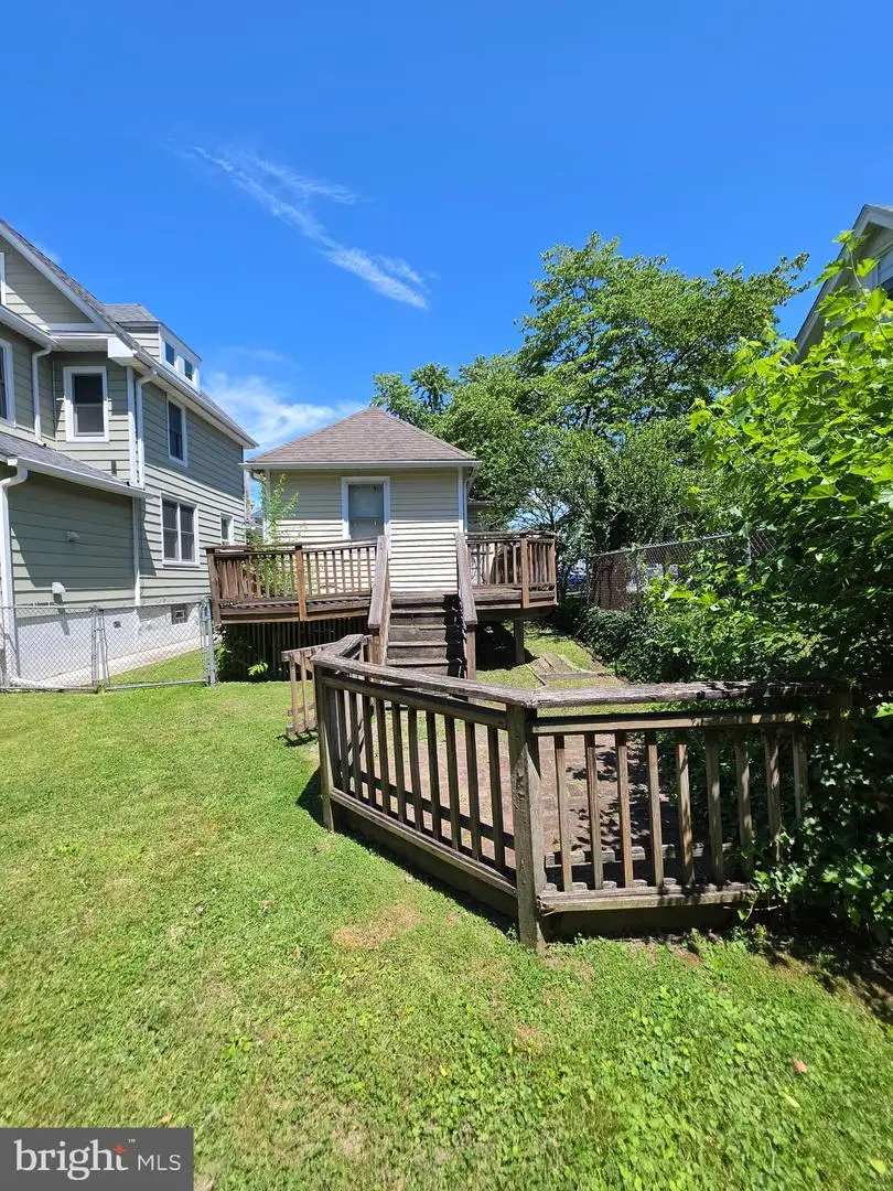 28 Oak Ave, Lansdowne, PA 19050 - #3