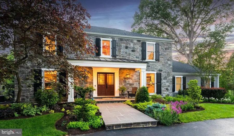 721 Governor Cir, Newtown Square, PA 19073 - #2