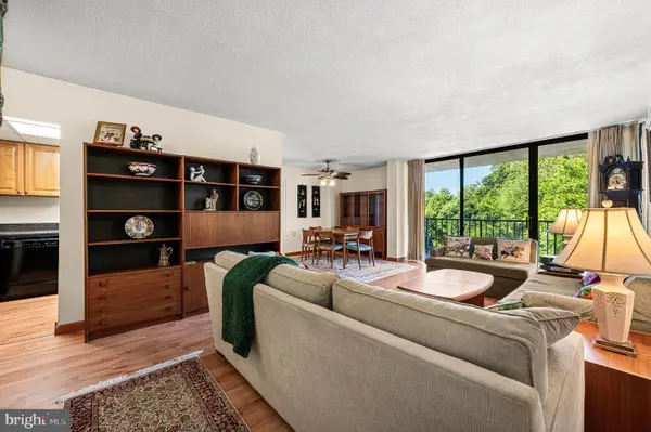 801 Yale Ave #205, SWARTHMORE, PA 19081