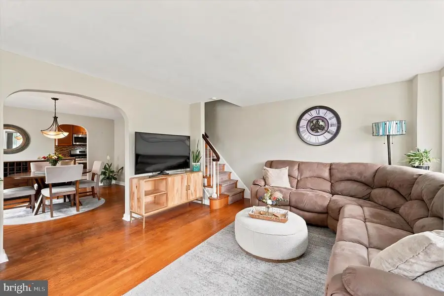 107 Mohawk Ave, Norwood, PA 19074 - #2