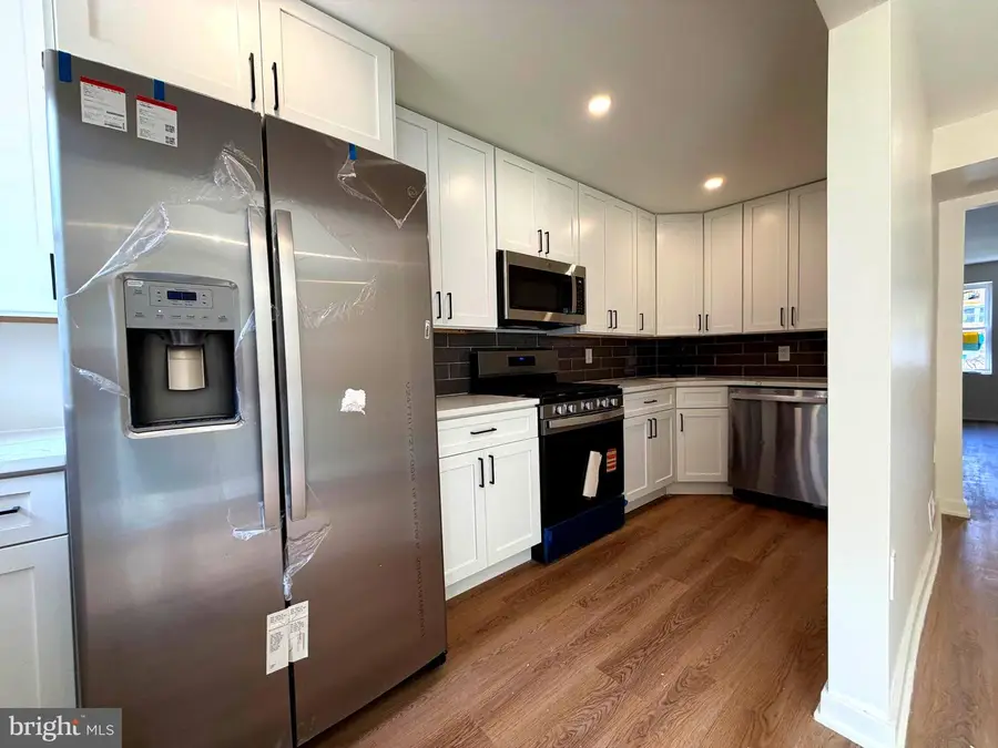 1162 Taylor Dr, Folcroft, PA 19032 - #2