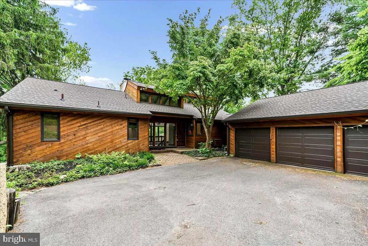 70 Heyburn Rd, Chadds Ford, PA 19317 - #1