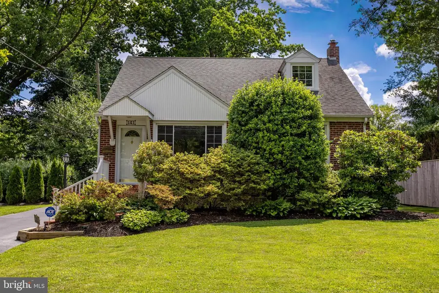 141 N Norwinden Dr, Springfield, PA 19064 - #2