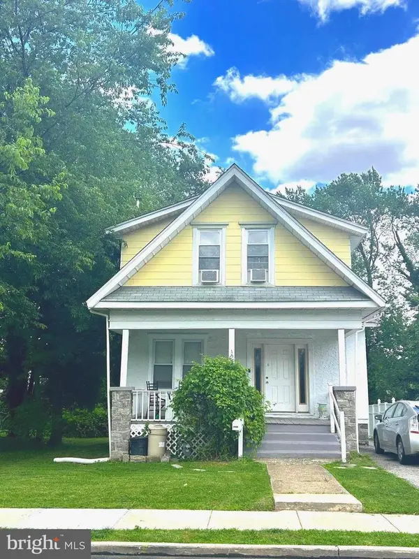1525 Elmwood Ave, FOLCROFT, PA 19032