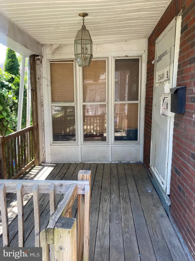 336 W 15th St, Chester, PA 19013 - #3