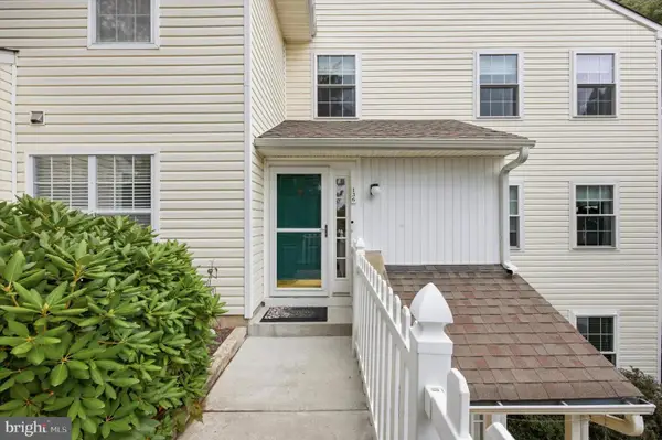 136 Deerfield Ct #136, GLEN MILLS, PA 19342
