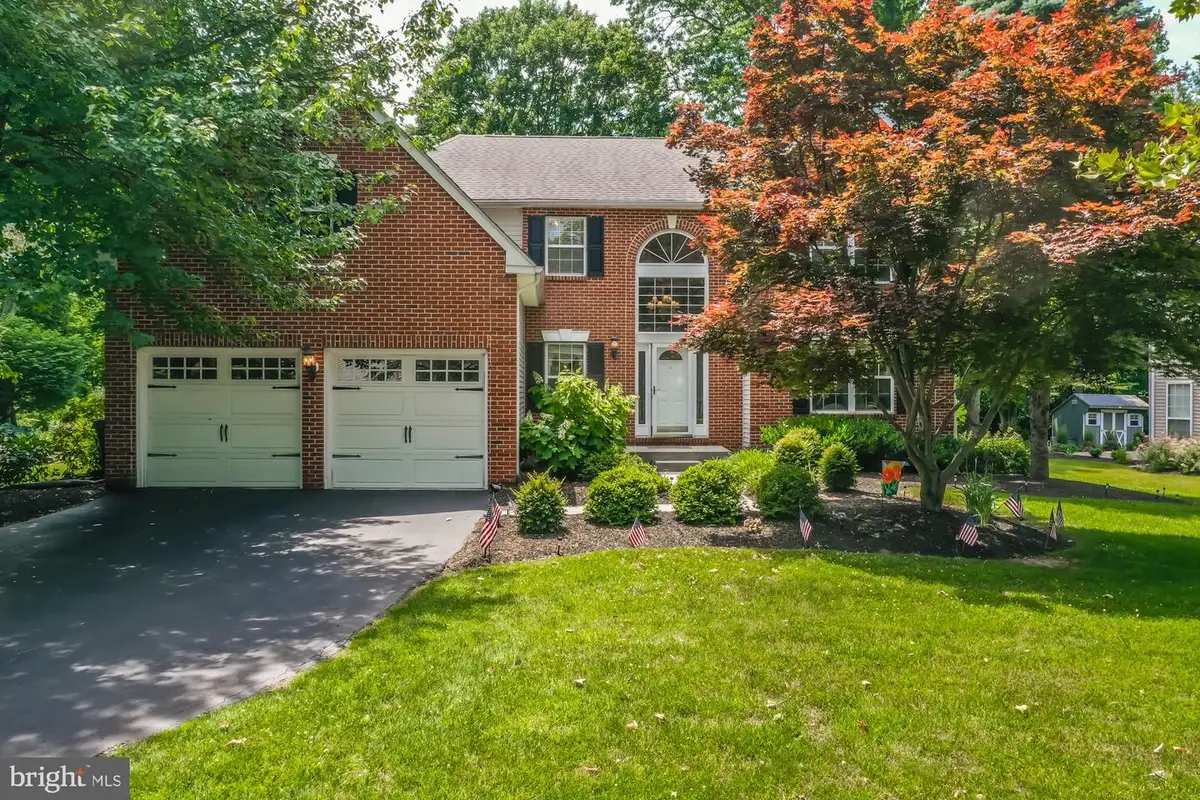 1525 Colonial Dr, Garnet Valley, PA 19060 - #1