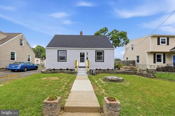 25 N Martin Ln, NORWOOD, PA 19074