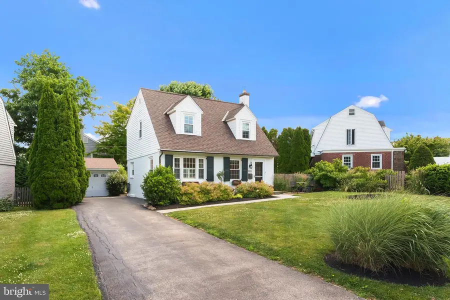 419 Locust Rd, Wayne, PA 19087 - #2