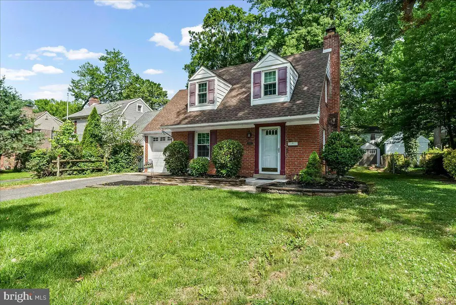 2323 Franklin Ave, Secane, PA 19018 - #2