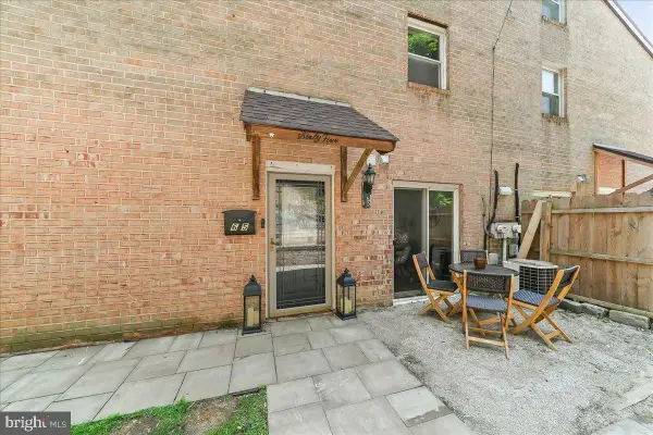 65 Park Valley Ln #65, BROOKHAVEN, PA 19015