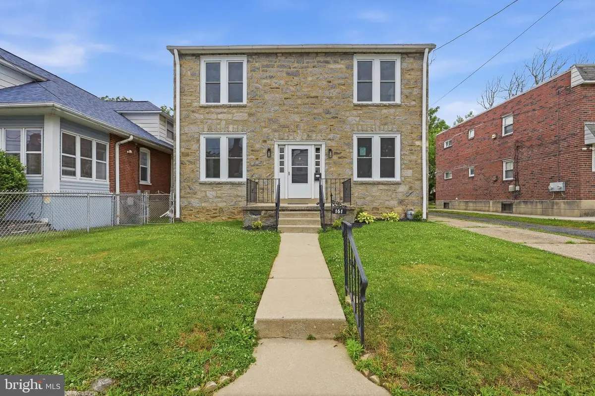 161 E Avon Rd, Brookhaven, PA 19015 - #1