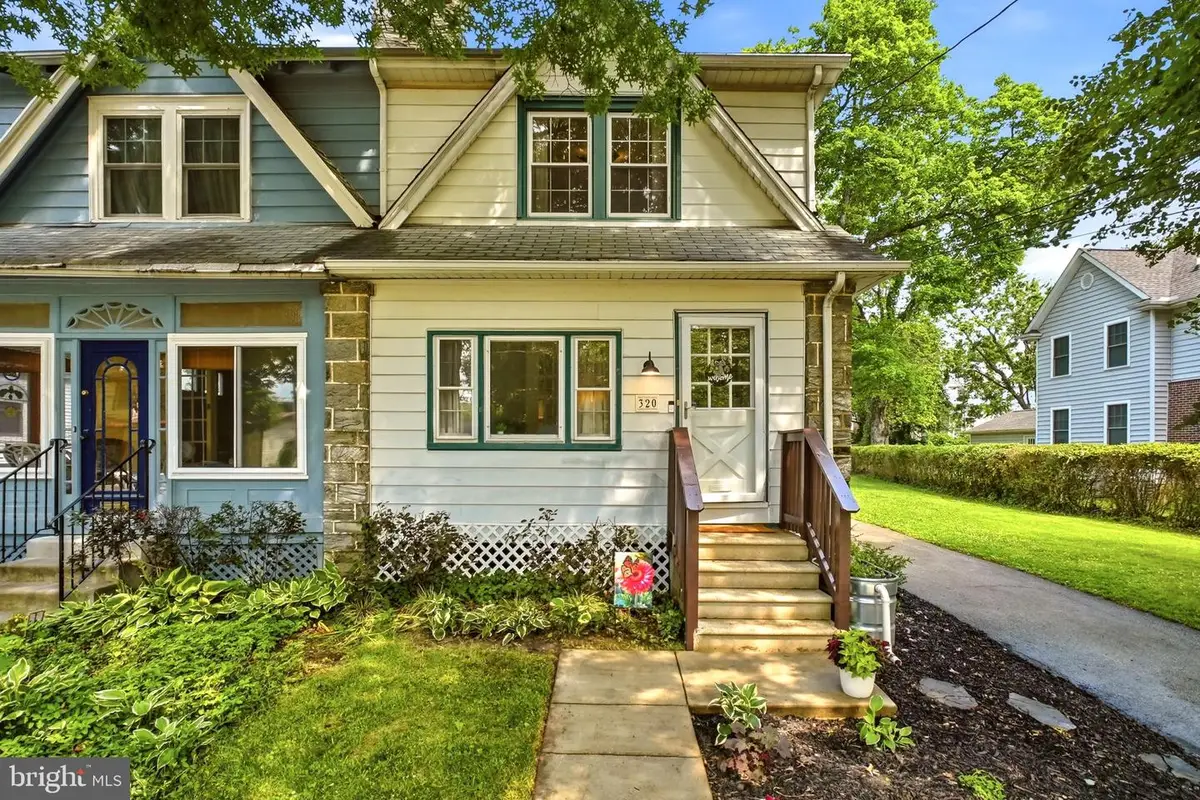 320 Lenox Rd, Havertown, PA 19083 - #1