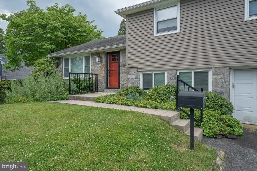 20 Fairview Rd, Swarthmore, PA 19081 - #3
