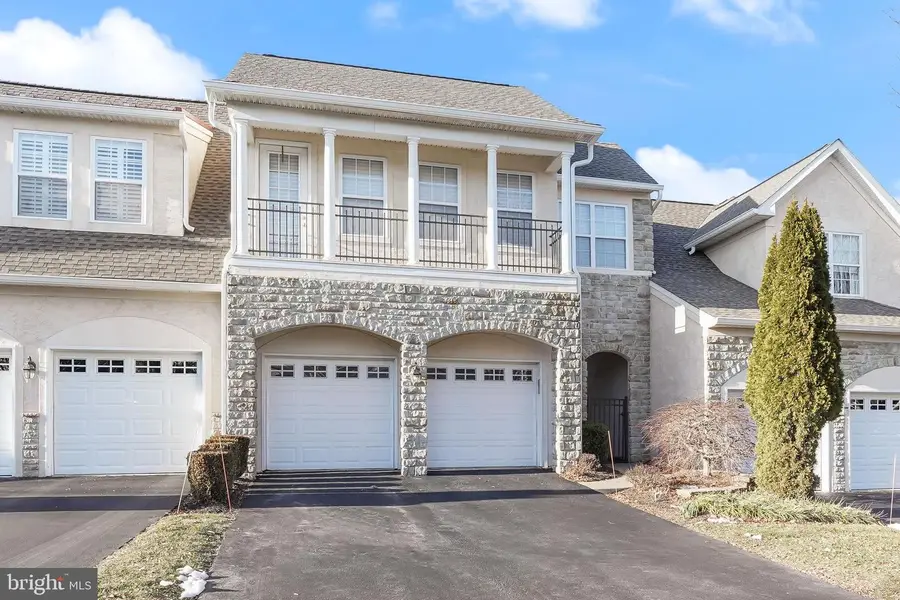 90 Old Barn Dr, West Chester, PA 19382 - #2