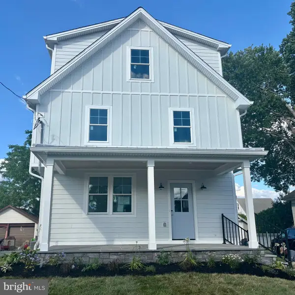 145 Sycamore Rd, HAVERTOWN, PA 19083