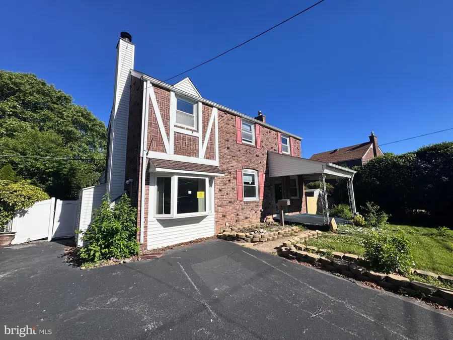 810 Irvington Rd, Drexel Hill, PA 19026 - #2