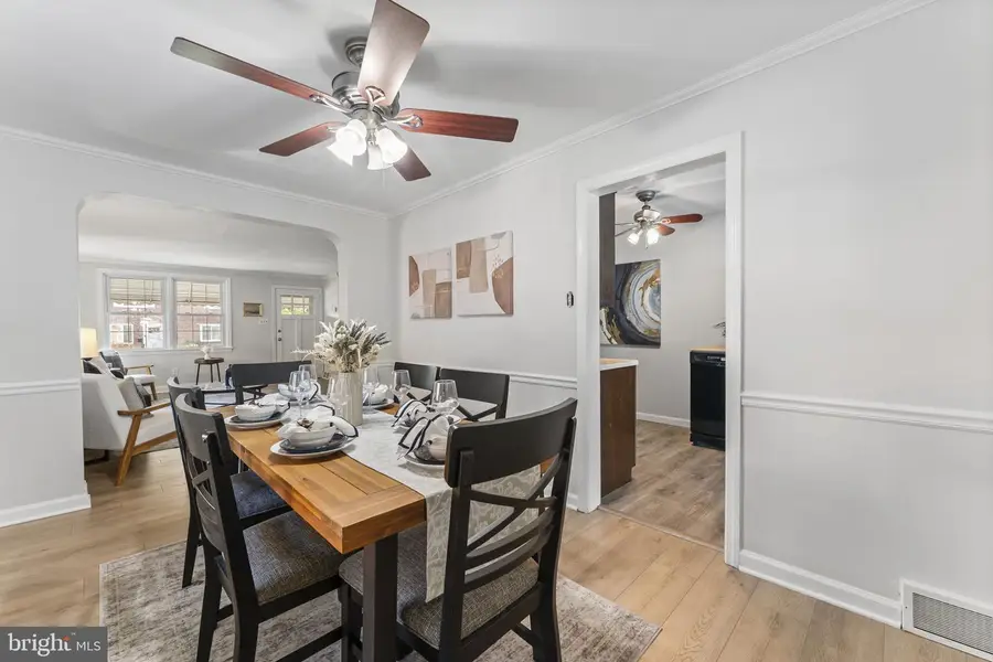 317 S Sloan St, Crum Lynne, PA 19022 - #3