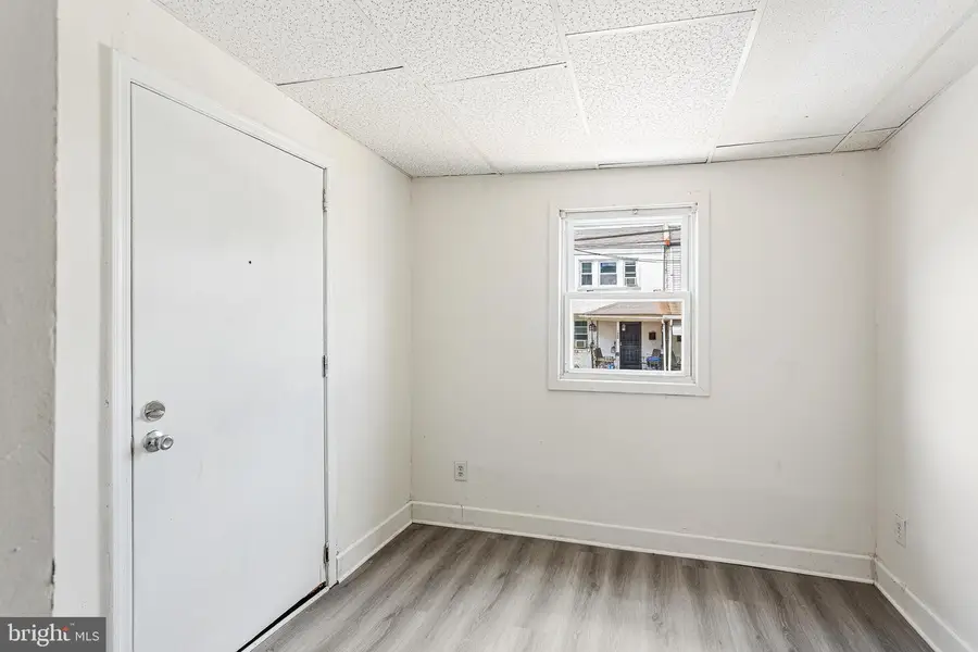 7018 Atlantic Ave, Upper Darby, PA 19082 - #2