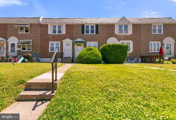 825 Surrey Ln, GLENOLDEN, PA 19036