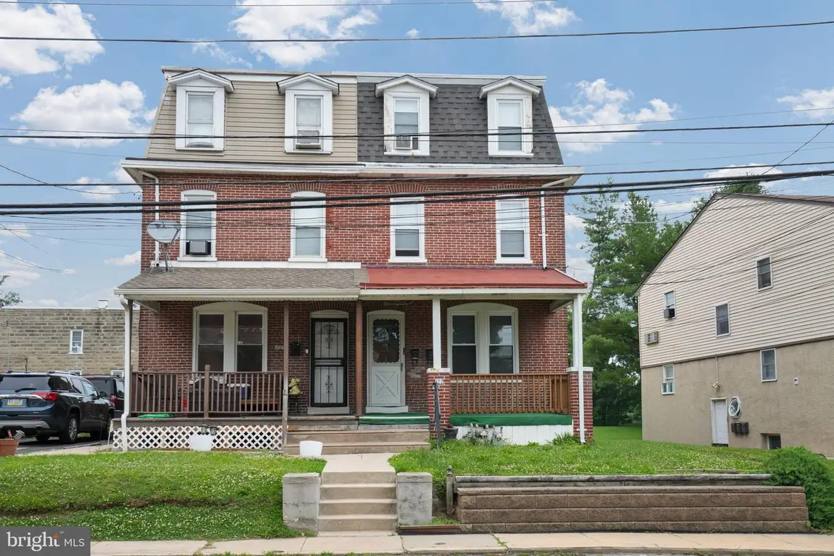 122 Fairview Rd, Swarthmore, PA 19081 - #1