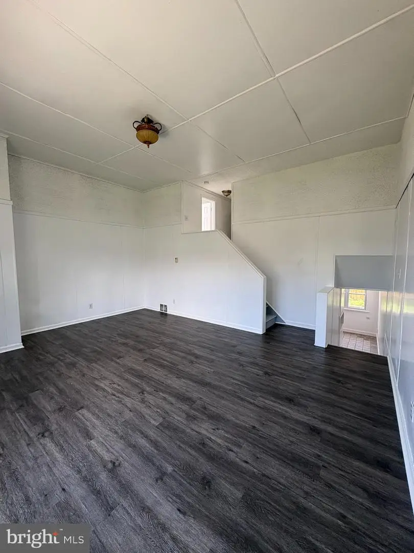 1402 Cosgrove St, Marcus Hook, PA 19061 - #3