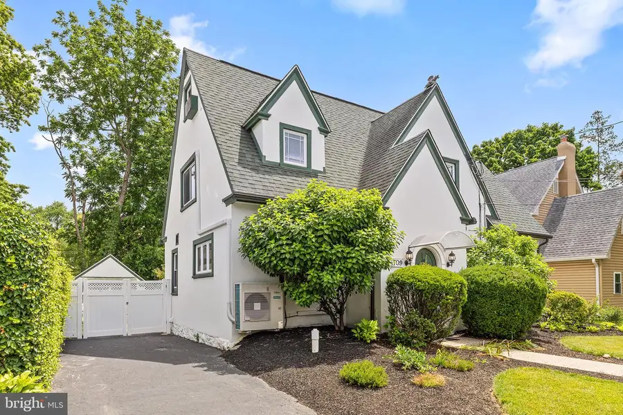 709 Turner Ave, Drexel Hill, PA 19026 - #2