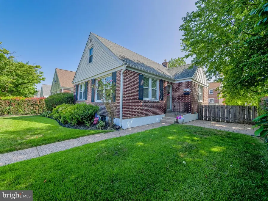 1109 Old Ln, Drexel Hill, PA 19026 - #3