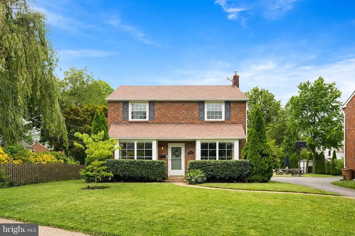 670 Cricket Ave, Ardmore, PA 19003 - #1