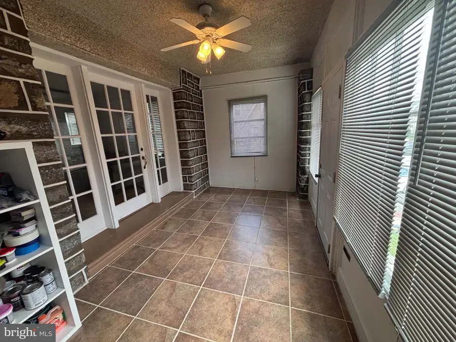 4101 Vernon Rd, Drexel Hill, PA 19026 - #2