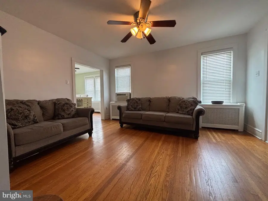 4101 Vernon Rd, Drexel Hill, PA 19026 - #3