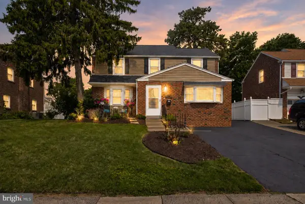 560 Holmes Rd, MORTON, PA 19070