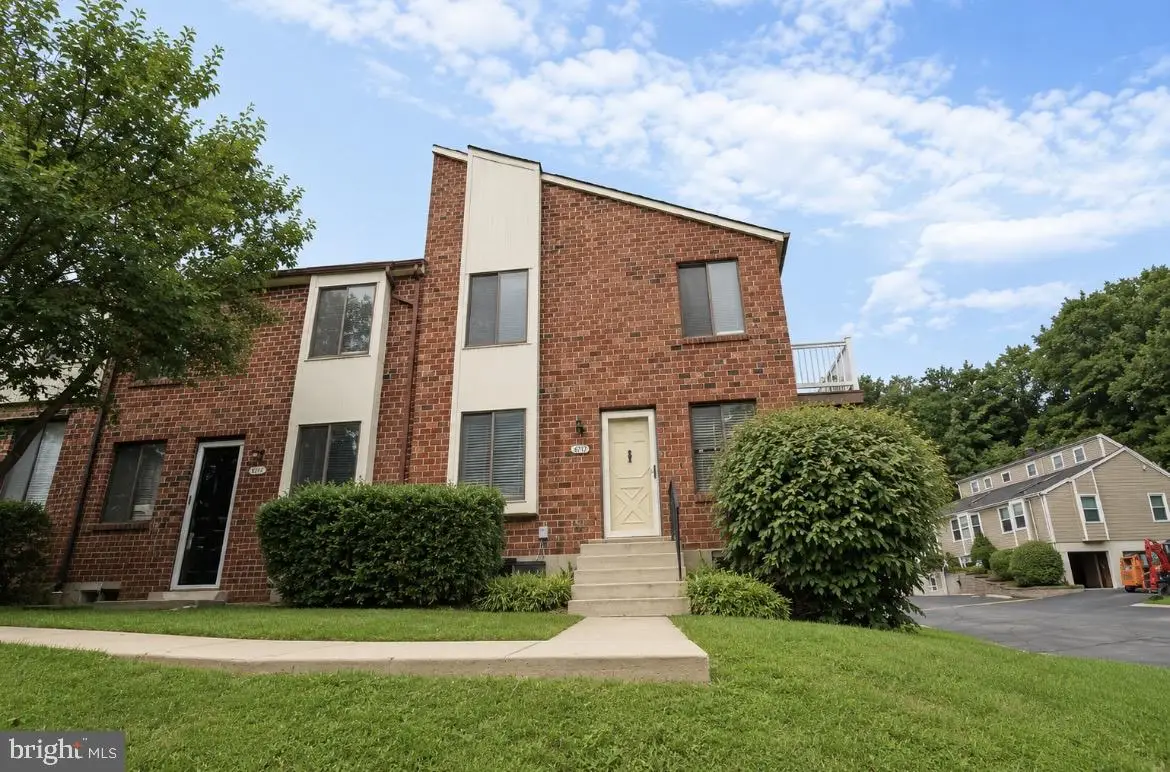 6618 Hilltop Dr #250, Brookhaven, PA 19015 - #1