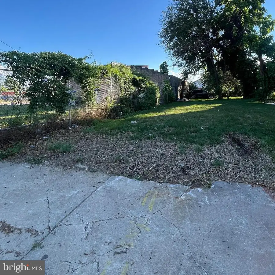 206 Pusey St, Chester, PA 19013 - #2