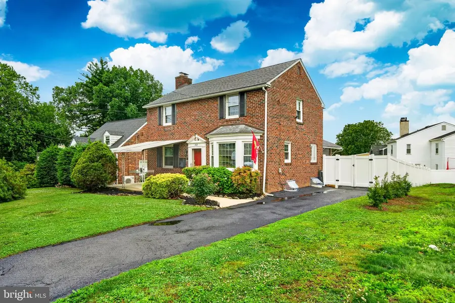 208 Stanton Rd, Havertown, PA 19083 - #2