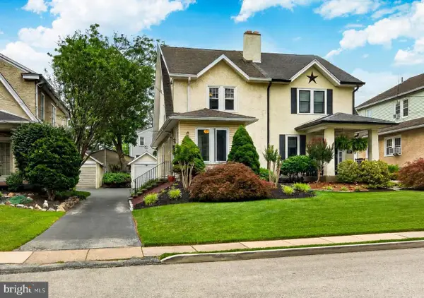 319 Hathaway Ln E, HAVERTOWN, PA 19083