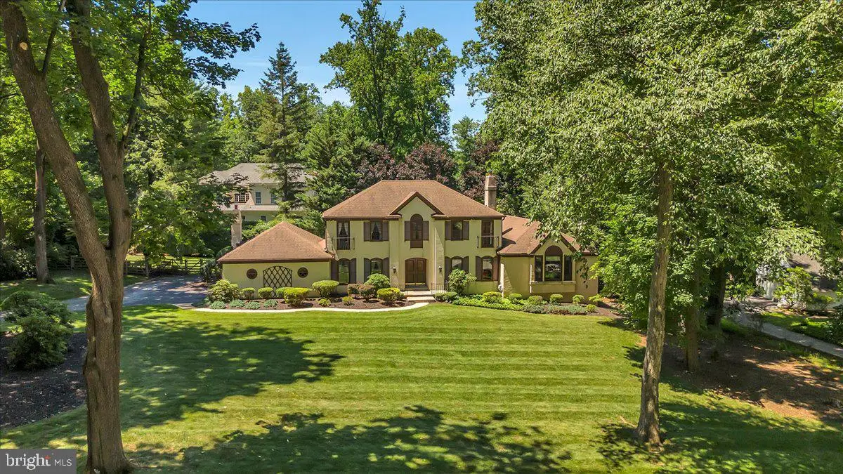 4 Clayton Pl, Newtown Square, PA 19073 - #1