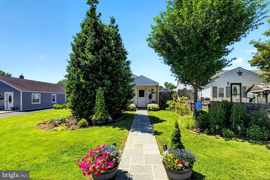 76 Florence Ave, Aston, PA 19014 - #2