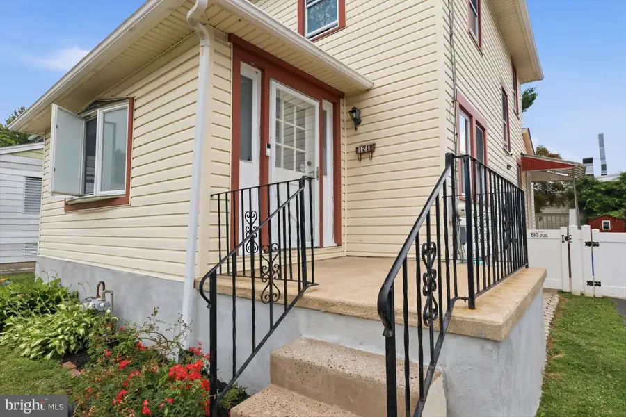 121 N Scott Ave, Glenolden, PA 19036 - #3