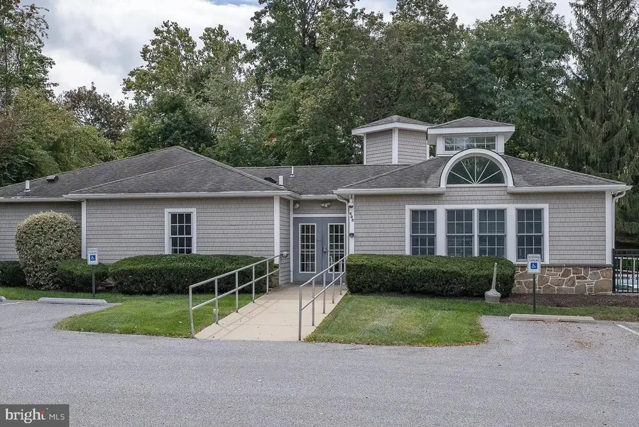 56 Bayberry Ct, Glen Mills, PA 19342 - #3