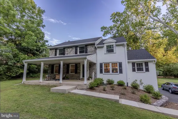 61 Chapel Hill Rd, MEDIA, PA 19063