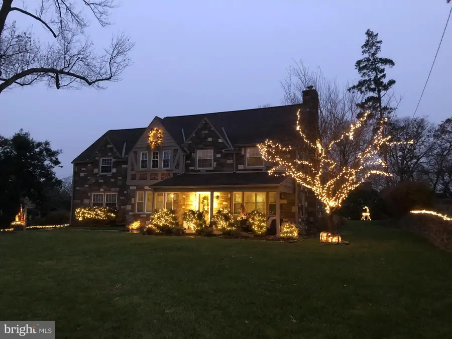 102 N Lexington Ave, Havertown, PA 19083 - #3