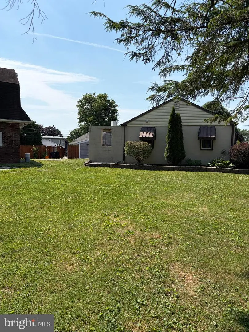 6 Vinsmith Ave, Aston, PA 19014 - #3