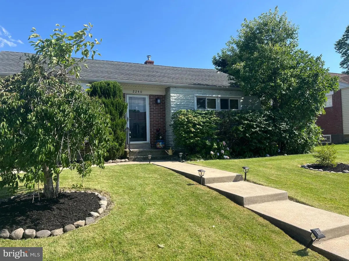 2240 Theresa Ave, Morton, PA 19070 - #1