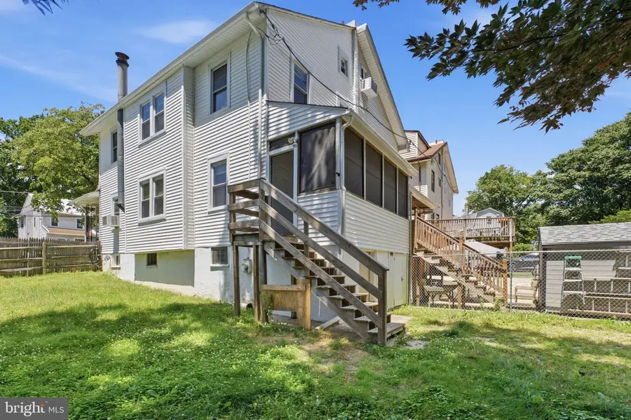 1837 Shallcross Ave, Folcroft, PA 19032 - #2
