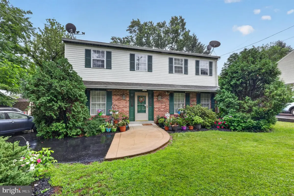 55 N State Rd, Springfield, PA 19064 - #1