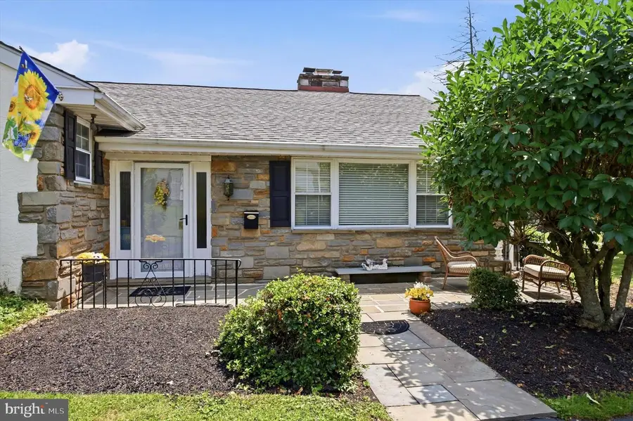 276 Ellis Rd, Havertown, PA 19083 - #3