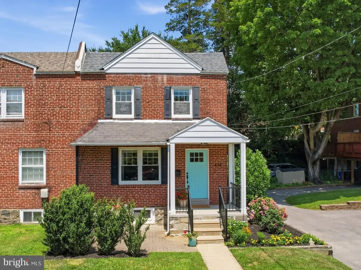 638 Georges Ln, Ardmore, PA 19003 - #1