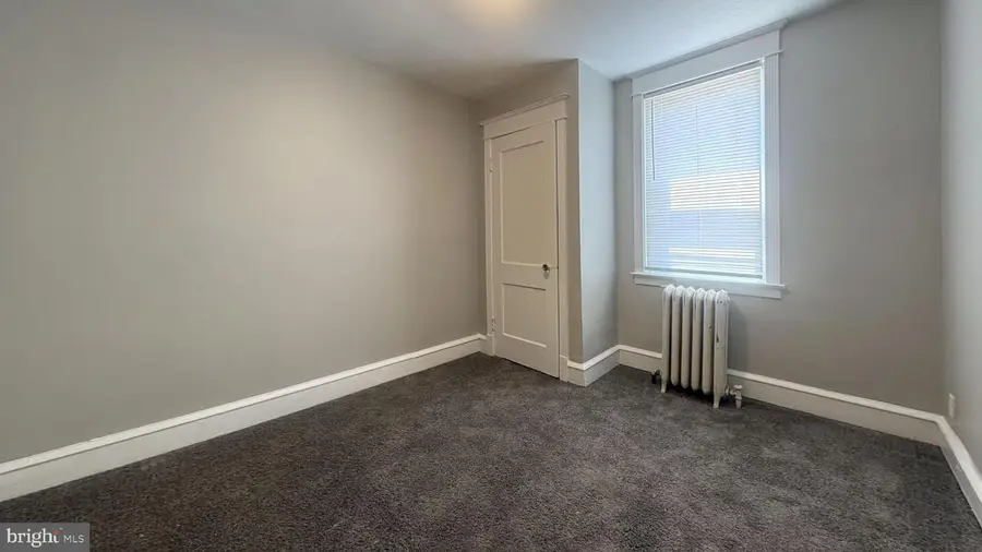 7008 Clinton Rd, Upper Darby, PA 19082 - #3