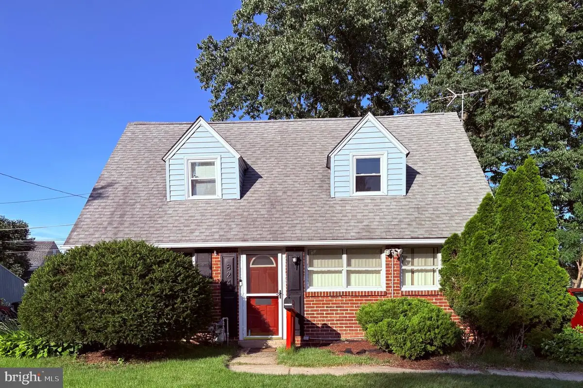824 Quince Ln, Secane, PA 19018 - #1